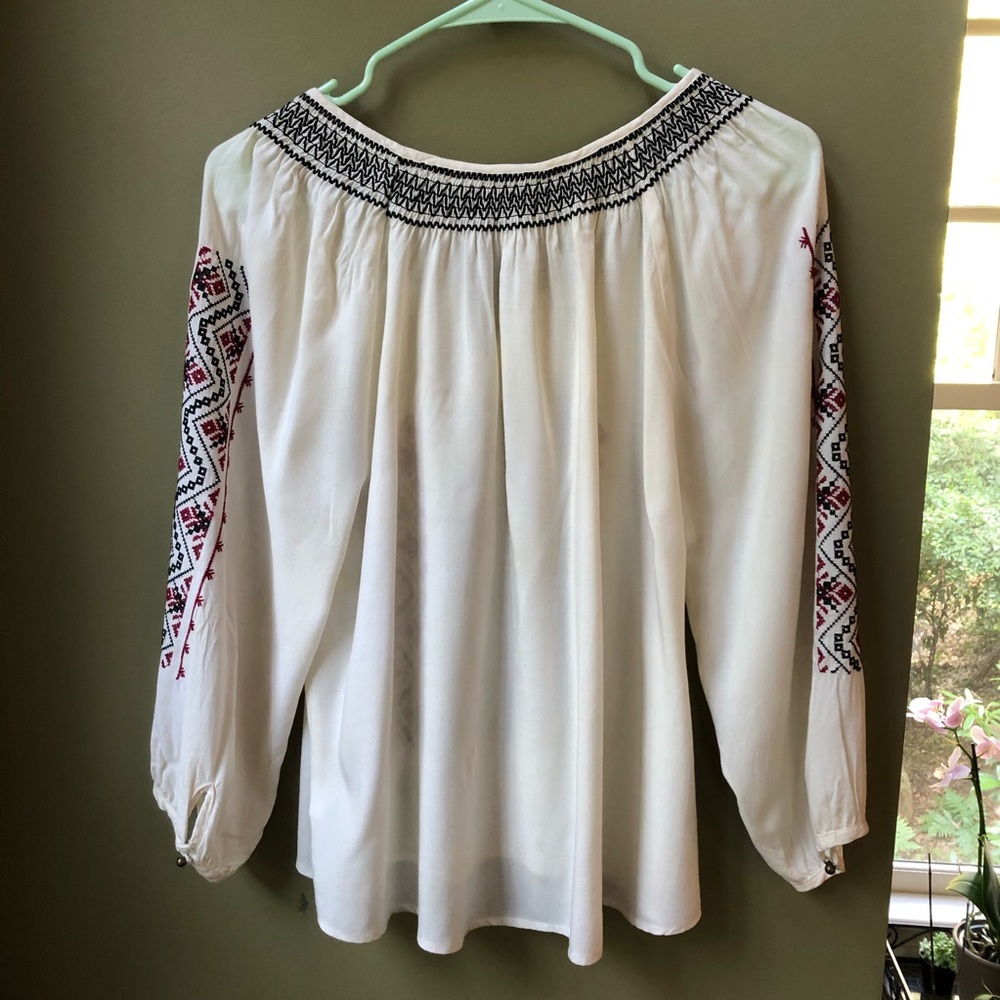 Flowy Boho Top - Picture 5 of 5